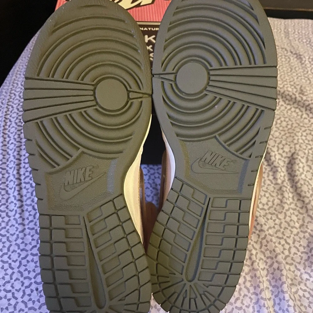 Nike dunk x social status strawberry milk - Picture 5 of 5